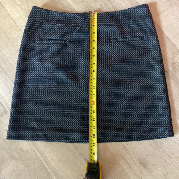 Mini skirt - Picture 4 of 6